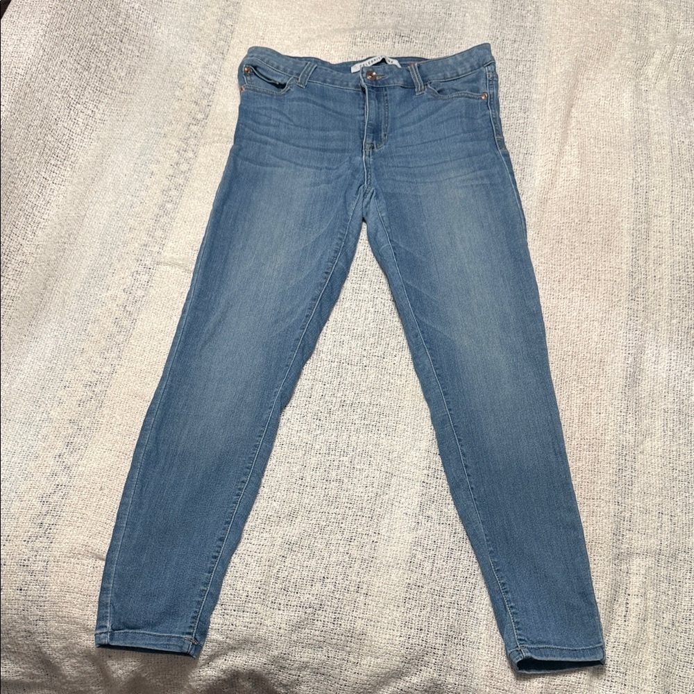 Celebrity Pink Skinny Jeans in Mid Blue Wash